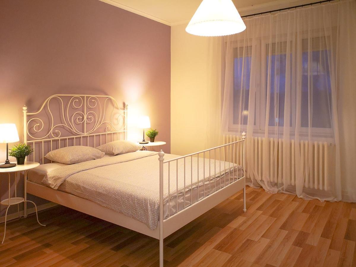 Filinhome Stefanovica Suite 8 Novi Sad Extérieur photo