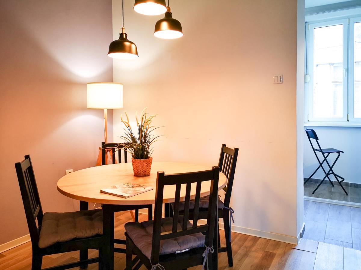 Filinhome Stefanovica Suite 8 Novi Sad Extérieur photo