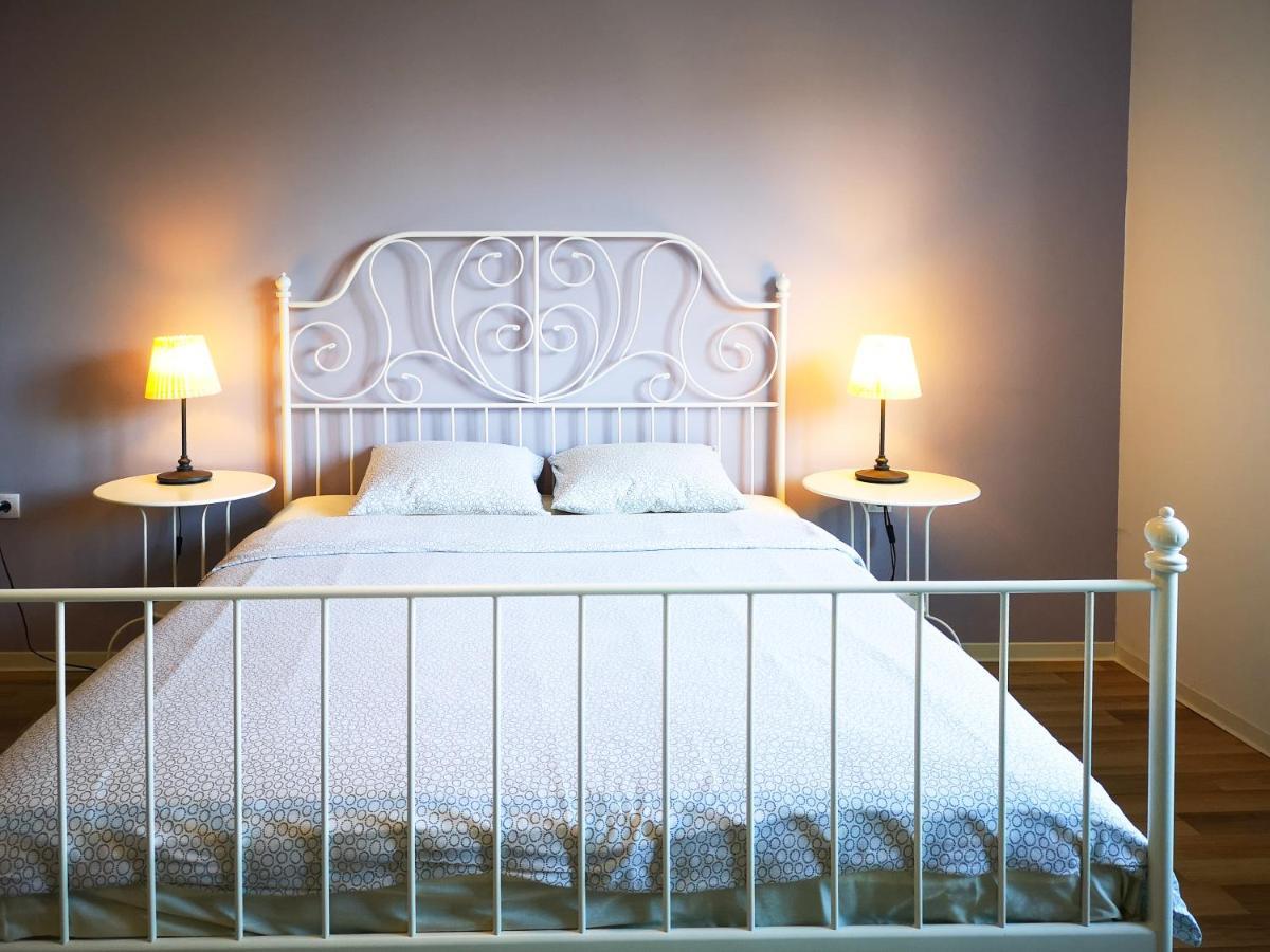Filinhome Stefanovica Suite 8 Novi Sad Extérieur photo